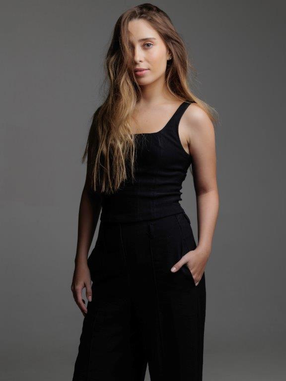 Karen Taboada - Front Management