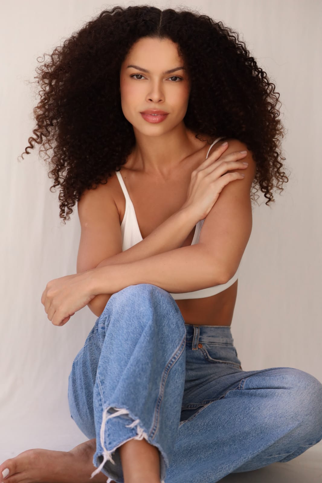 Larissa França - Front Management