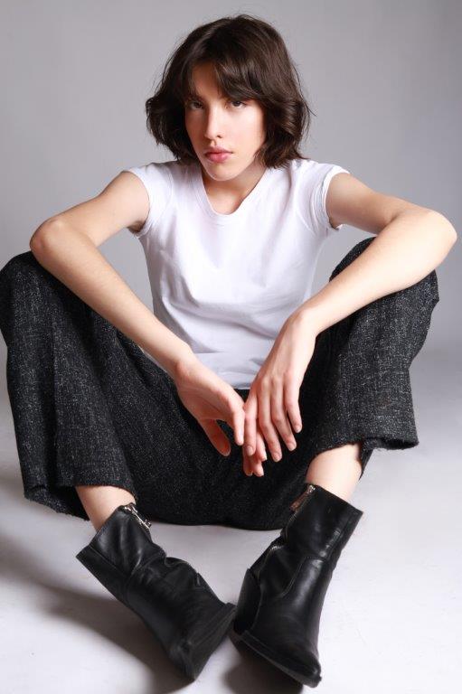 Laura Necco - Front Management