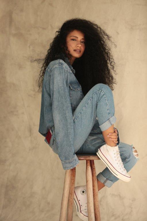 Leticia Brito - Front Management