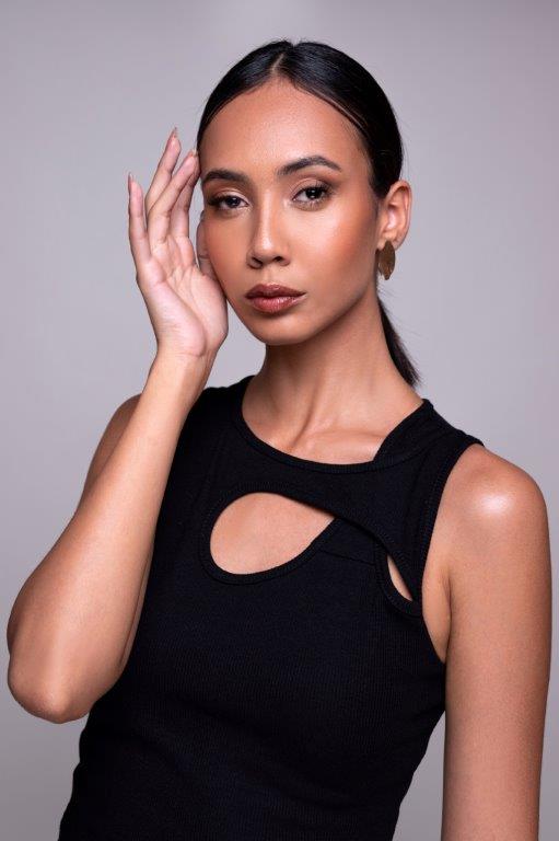 Letícia Vanzan - Front Management