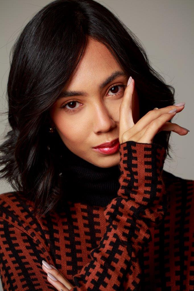 Letícia Vanzan - Front Management