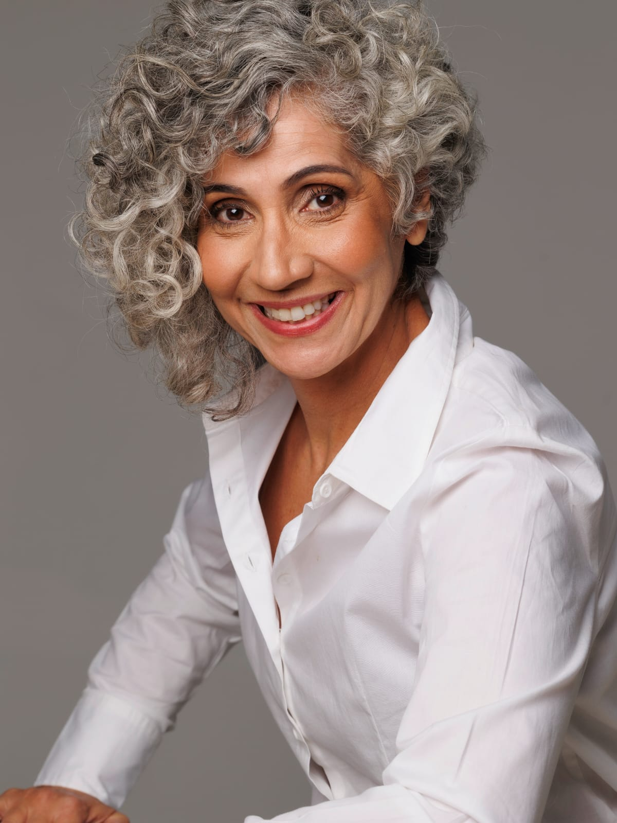 Luci Barboza - Front Management