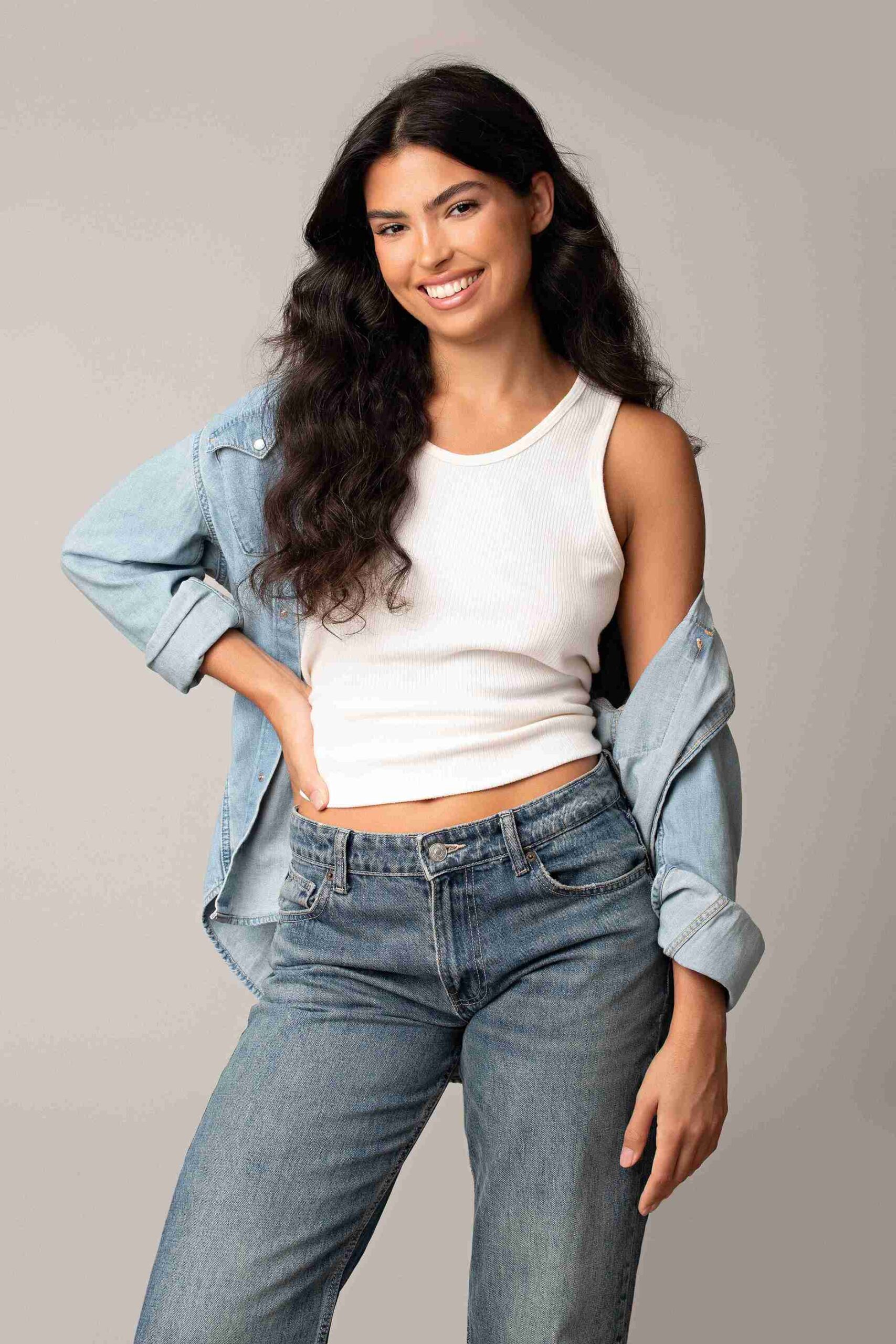 Luiza Belford - Front Management