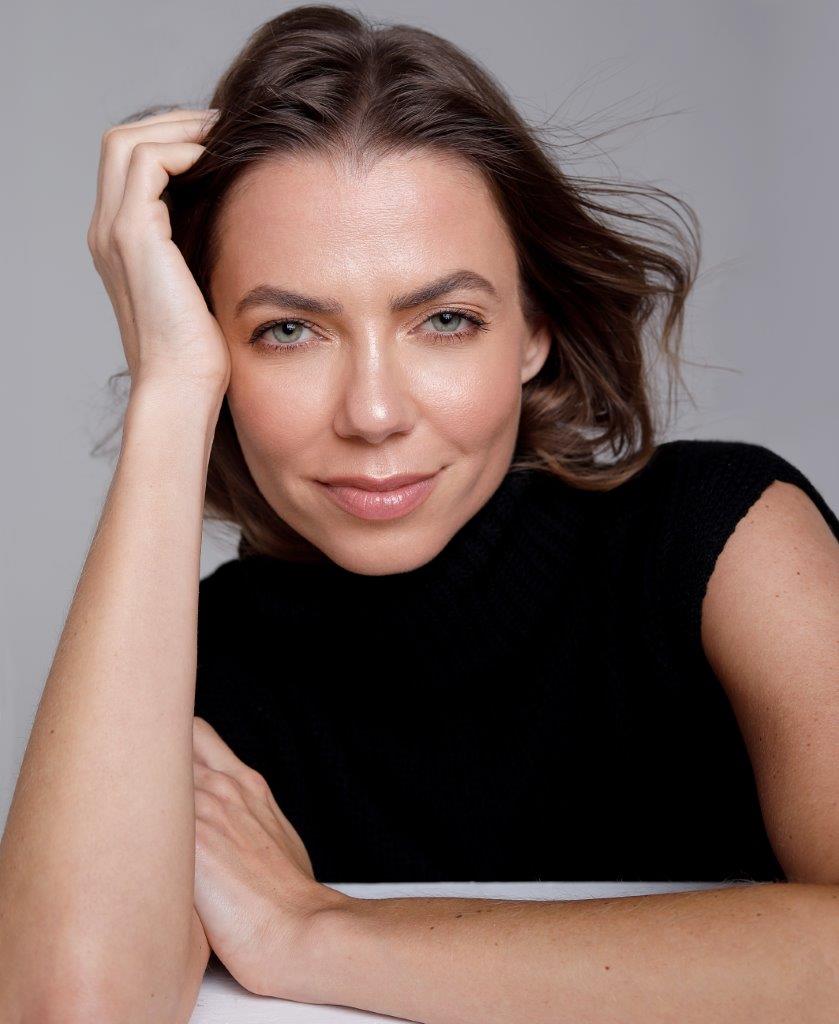 Maria Isabel Petean - Front Management