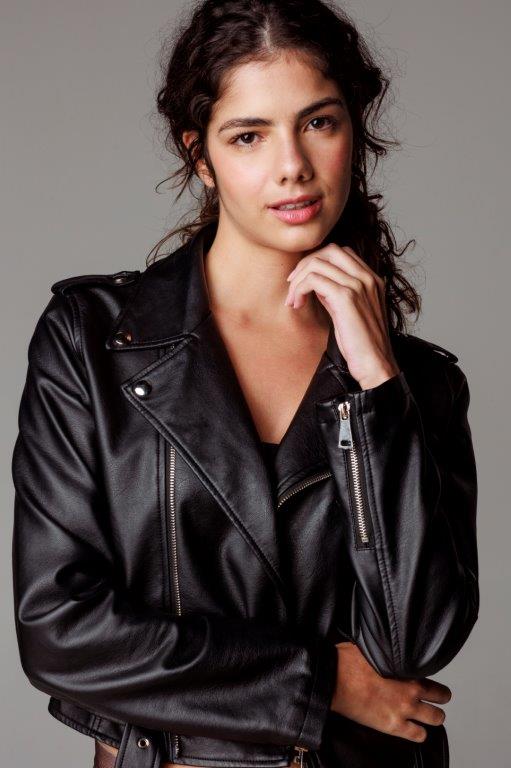 Maria Resende - Front Management