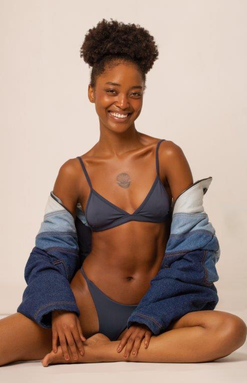 Jenny Guimarães - Front Management