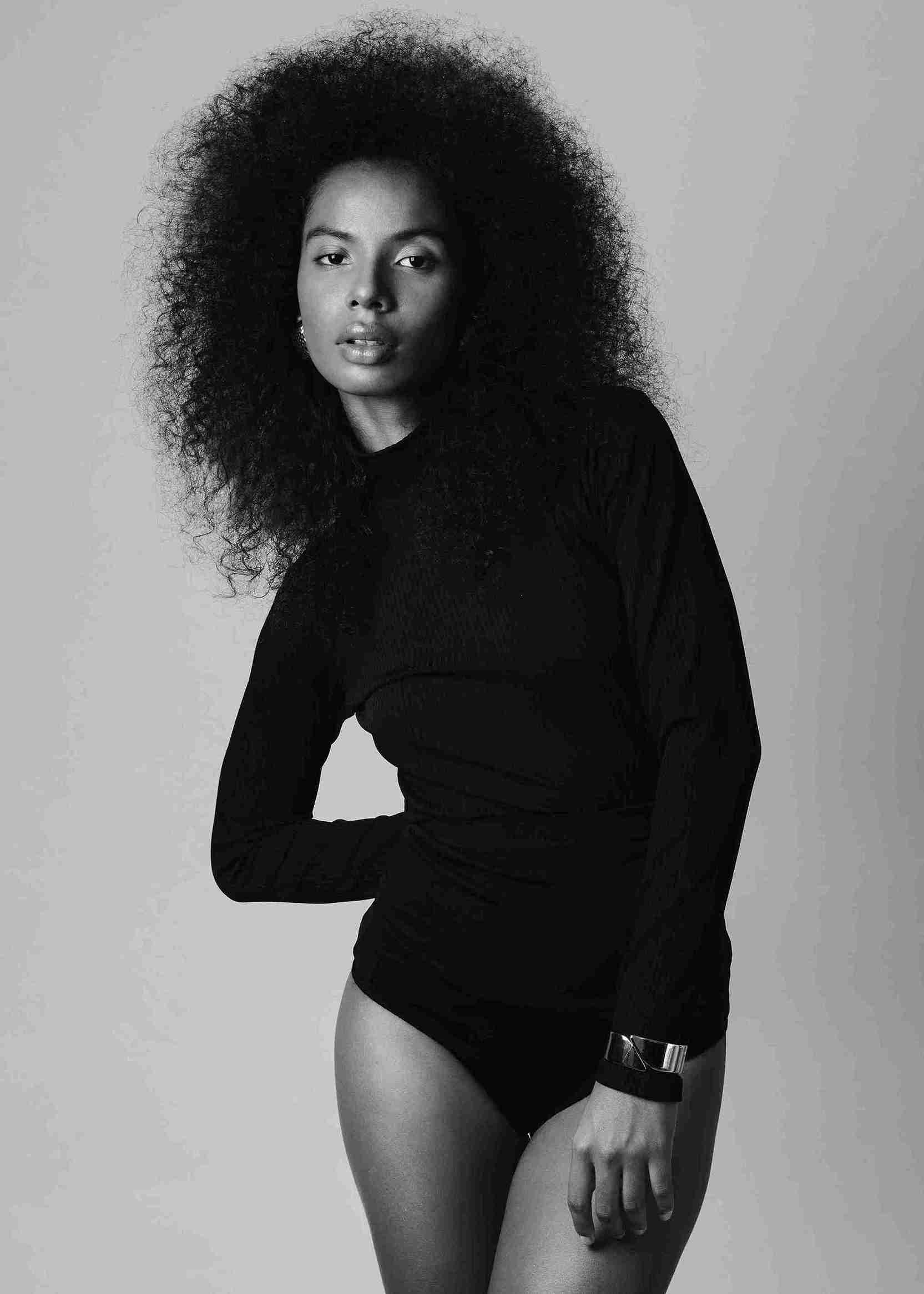 Adriely Chagas - Front Management