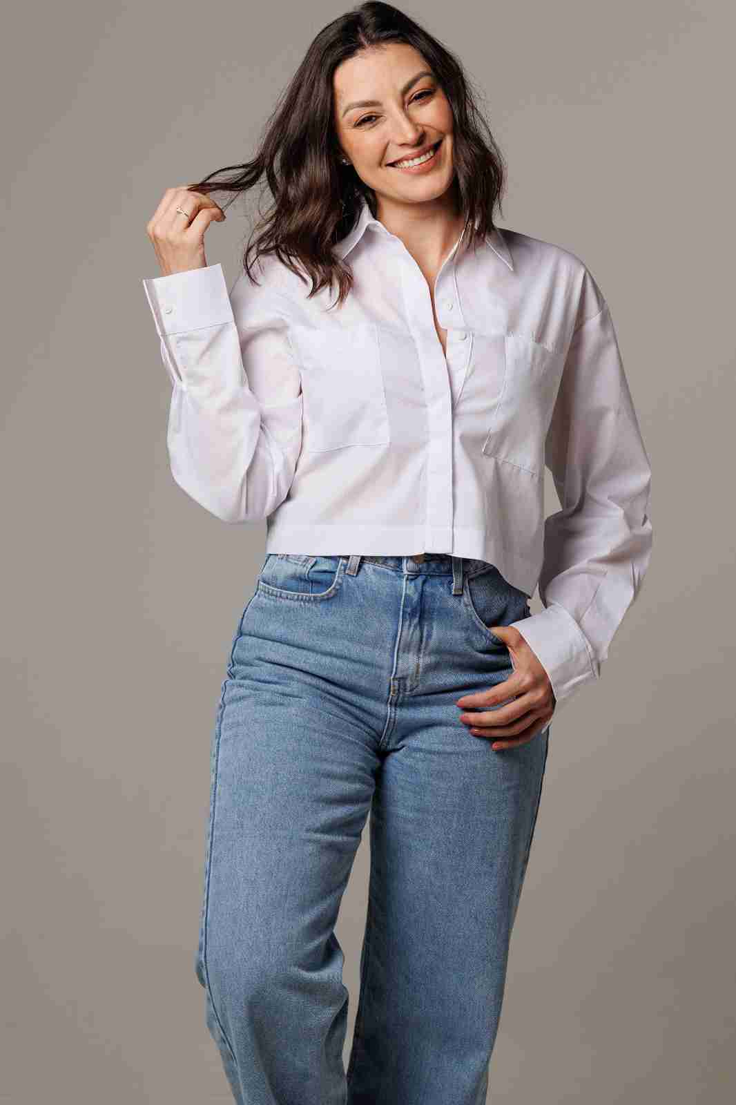 Aline Caldeira - Front Management