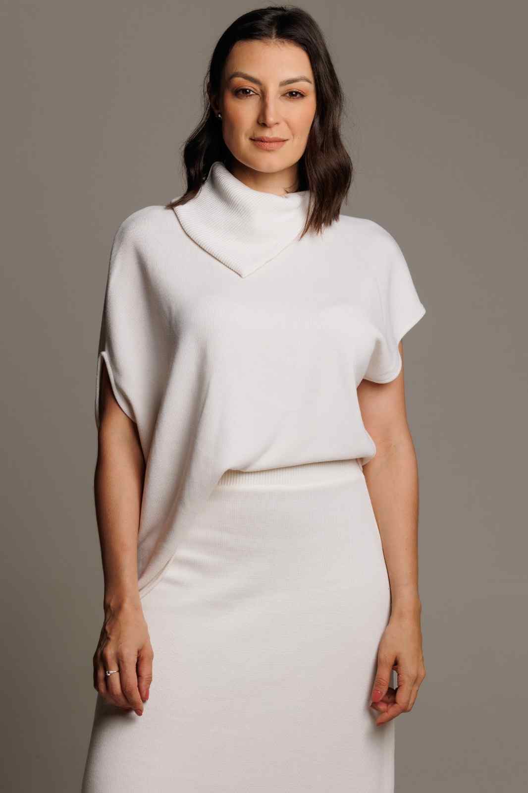 Aline Caldeira - Front Management