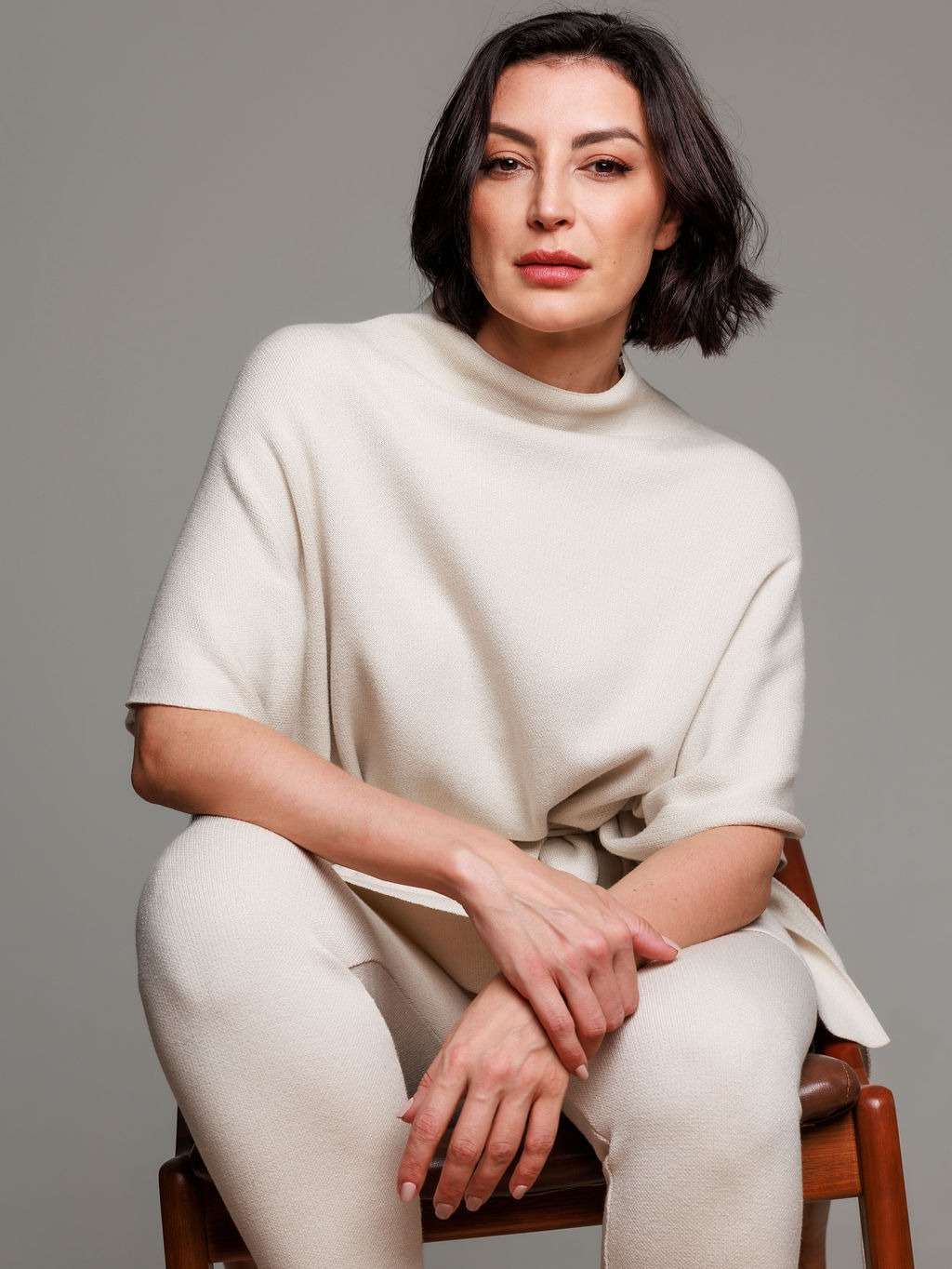 Aline Caldeira - Front Management
