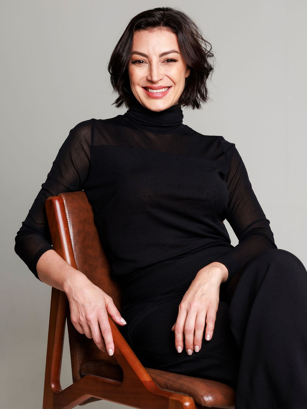 Aline Caldeira - Front Management