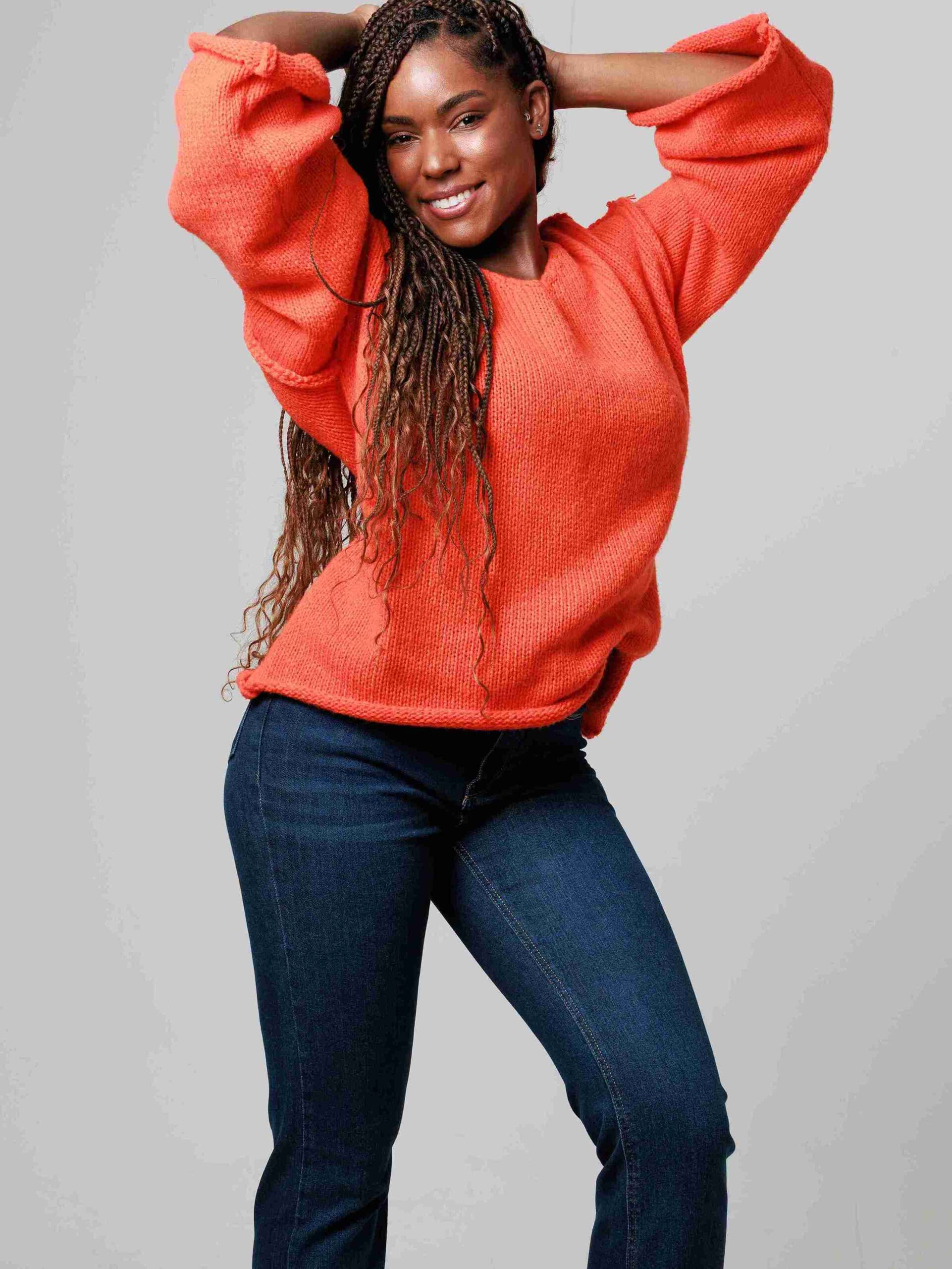 Bruna Gonçalves - Front Management