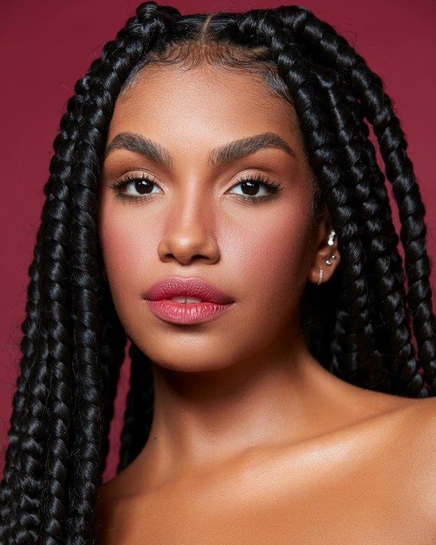 Bruna Silva - Front Management