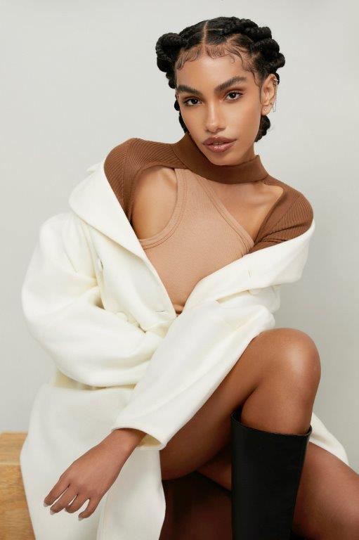 Bruna Silva - Front Management