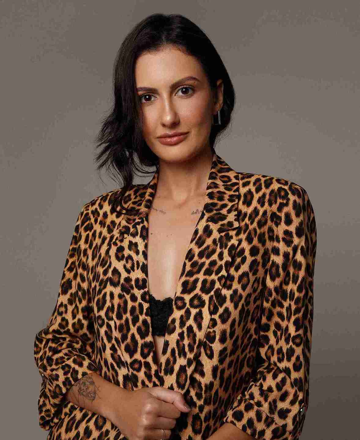 Carolina Miranda - Front Management