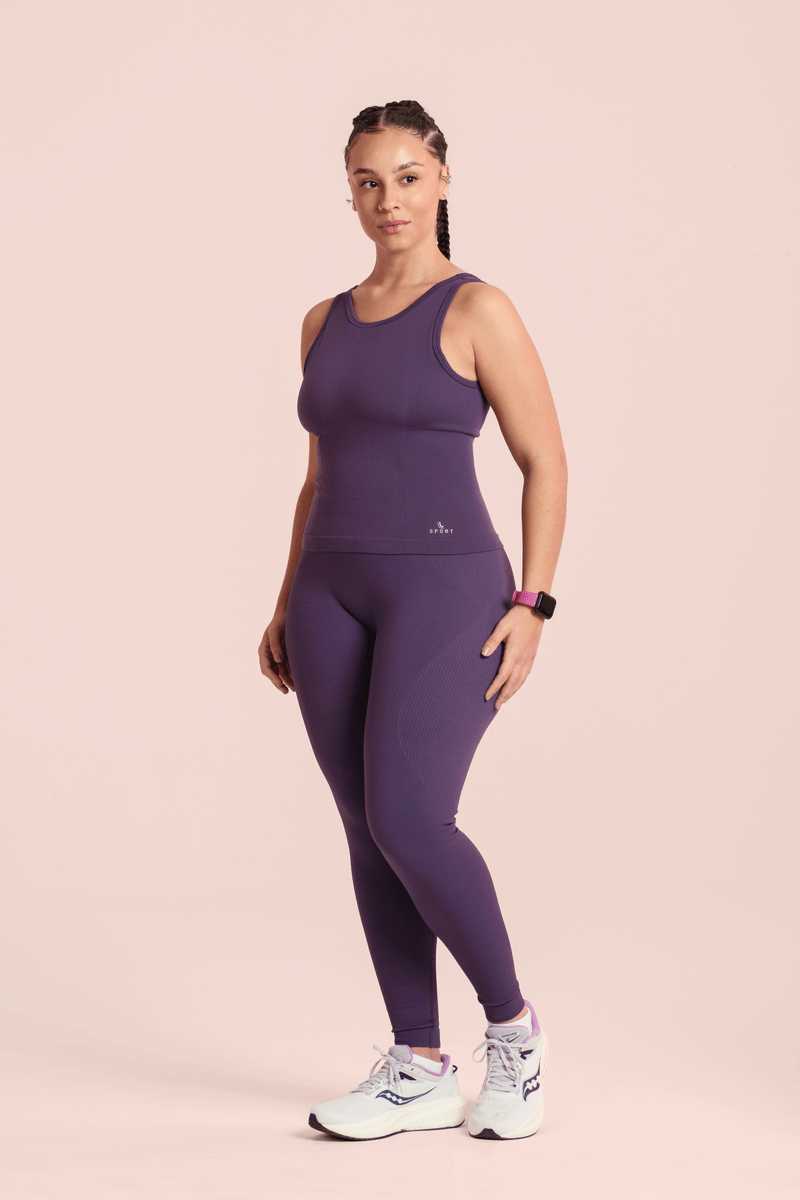 Clara Catarina - Front Management