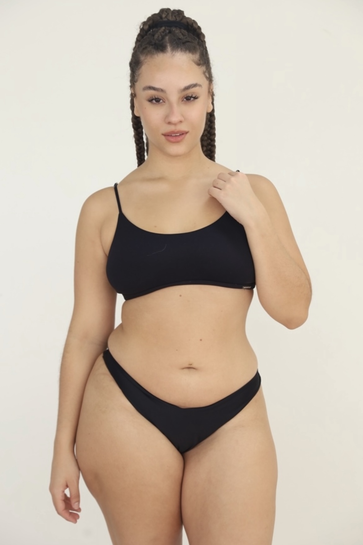 Clara Catarina - Front Management