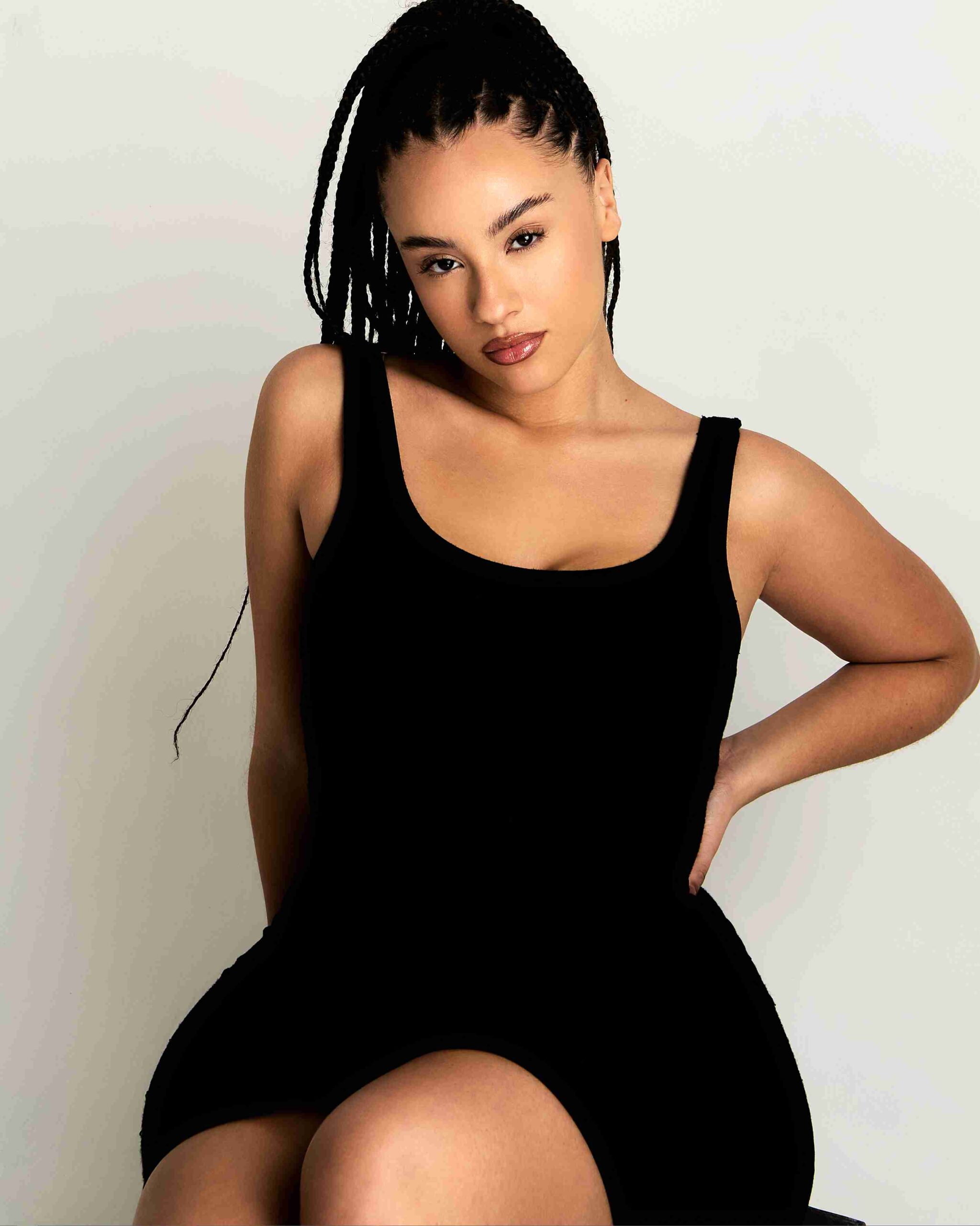 Clara Catarina - Front Management