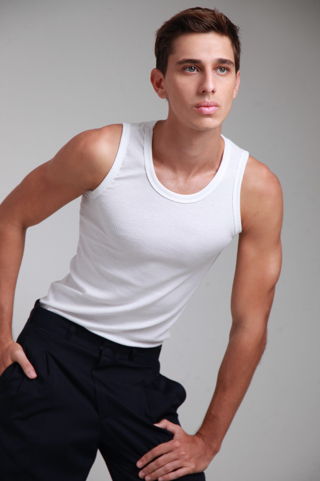 Felipe Gomes - Front Management