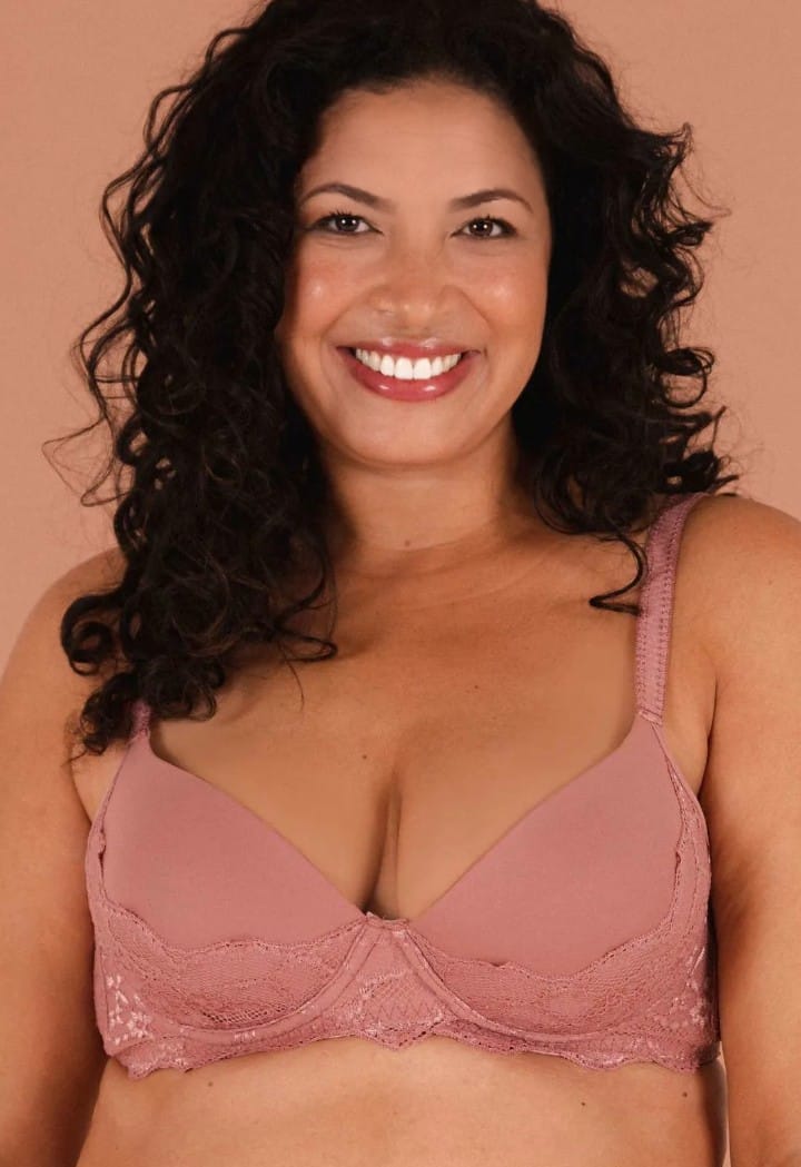 Fernanda Rodrigues - Front Management