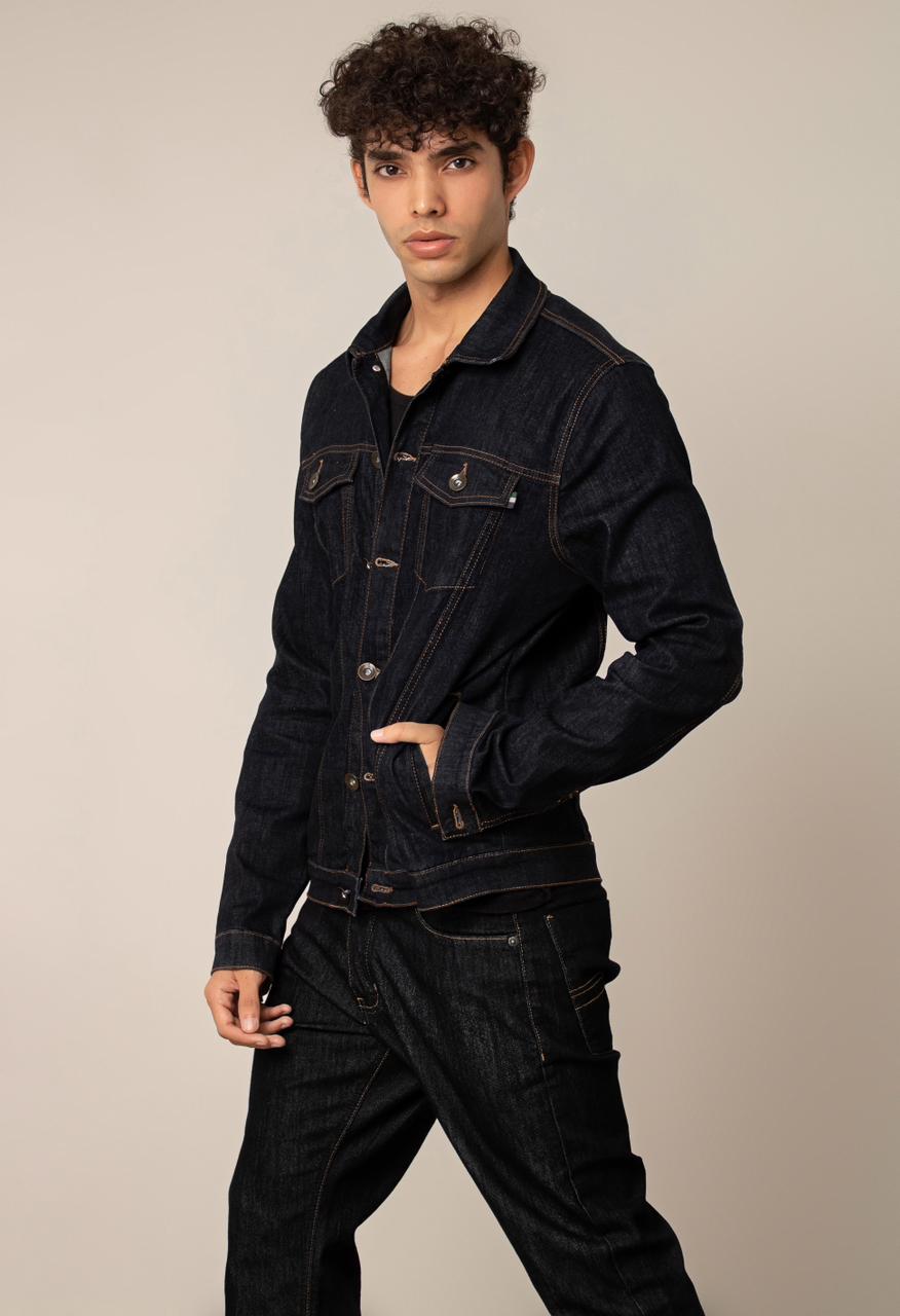 Guilherme Cerra - Front Management