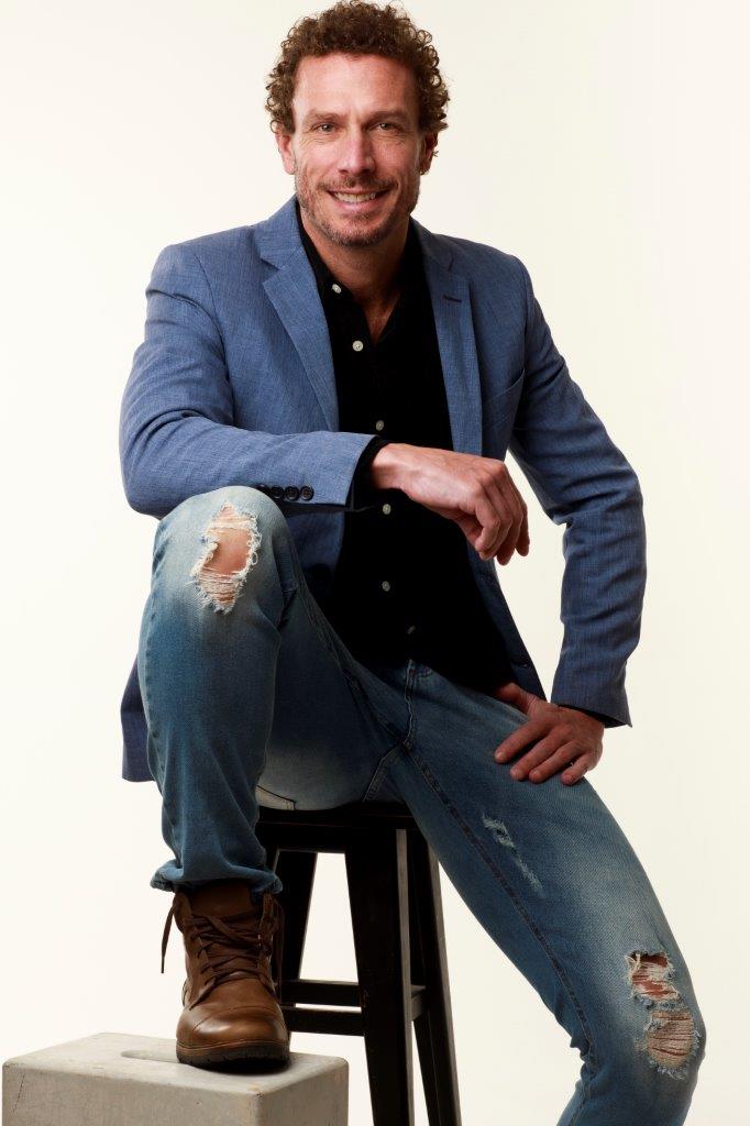 Henrique Werneck - Front Management