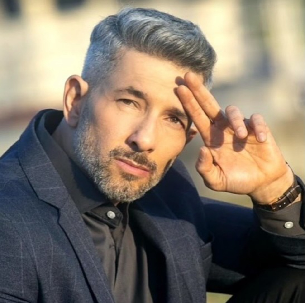 Ivan Muniz - Front Management