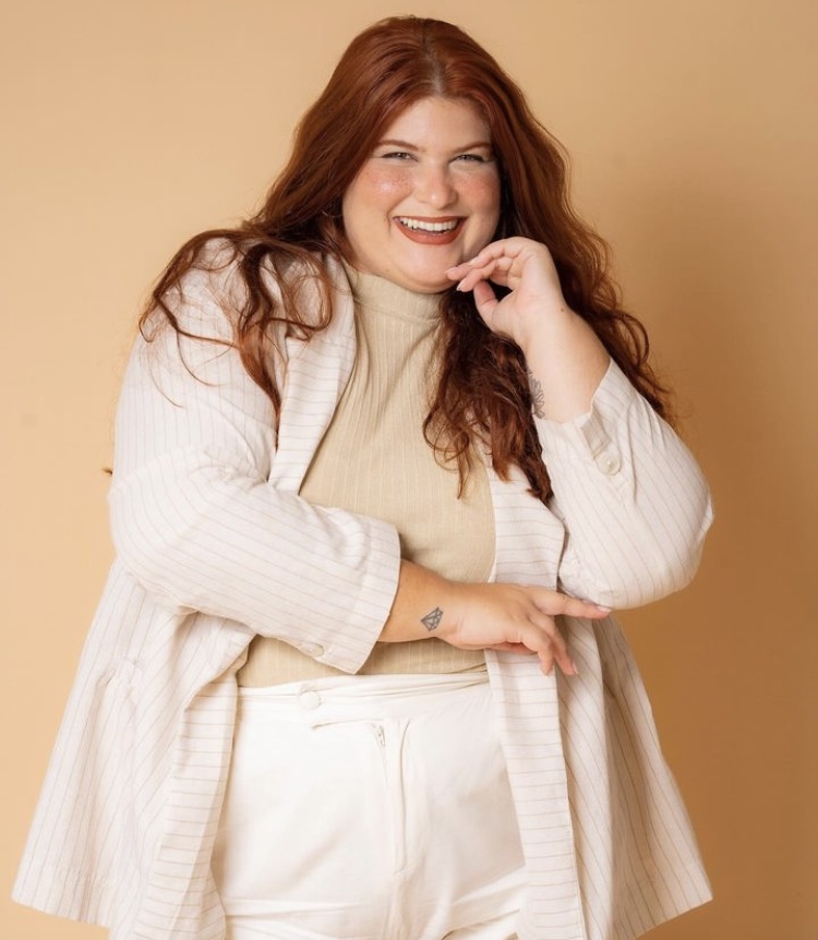 Jessica Almenar - Front Management