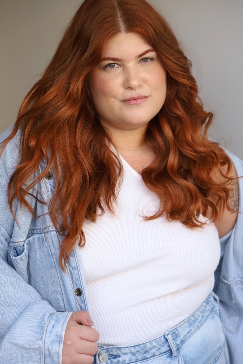 Jessica Almenar - Front Management