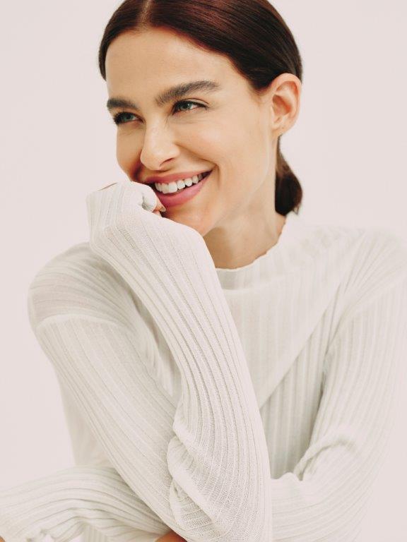 Juliana Calderari - Front Management