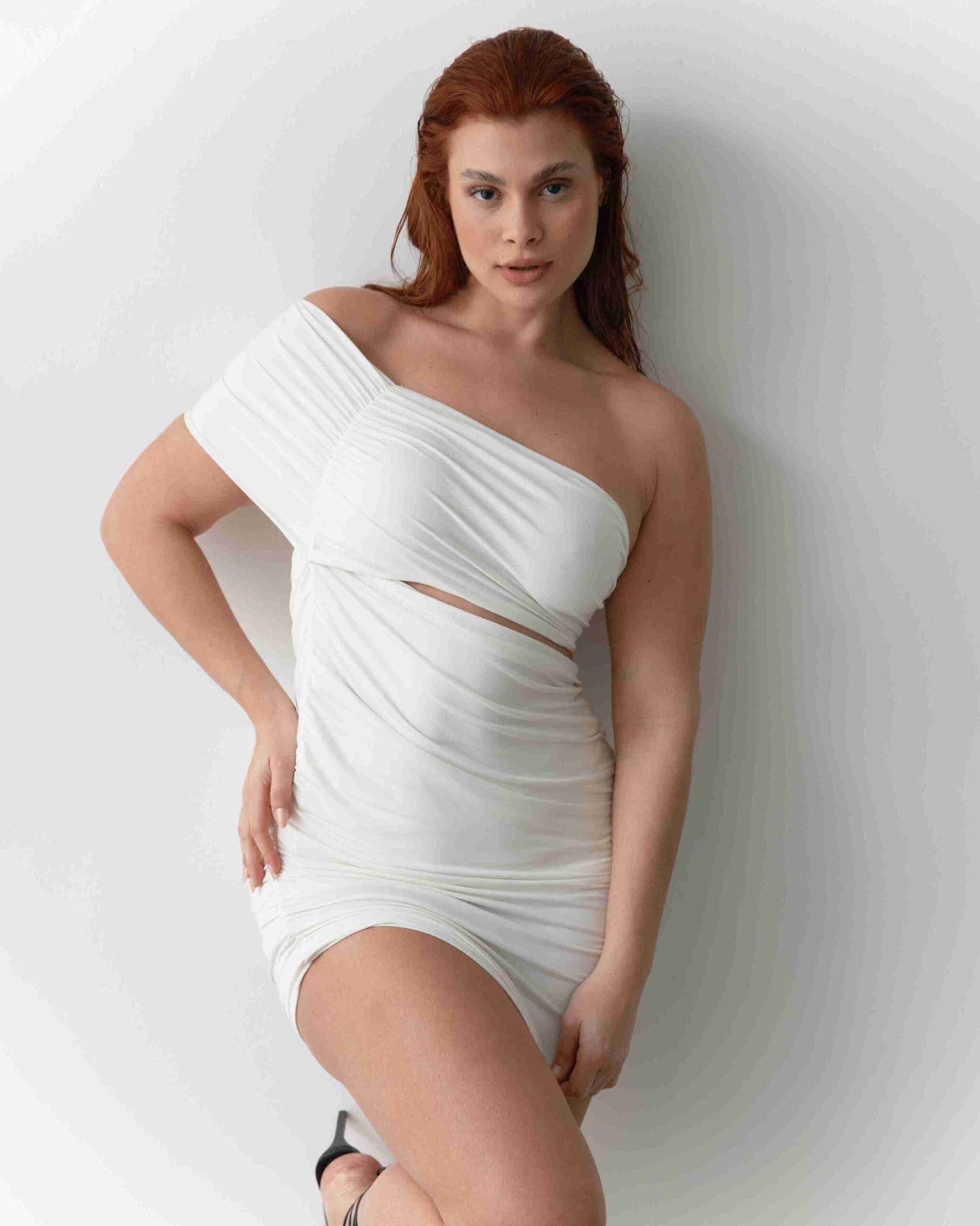 Juliana Offredi - Front Management