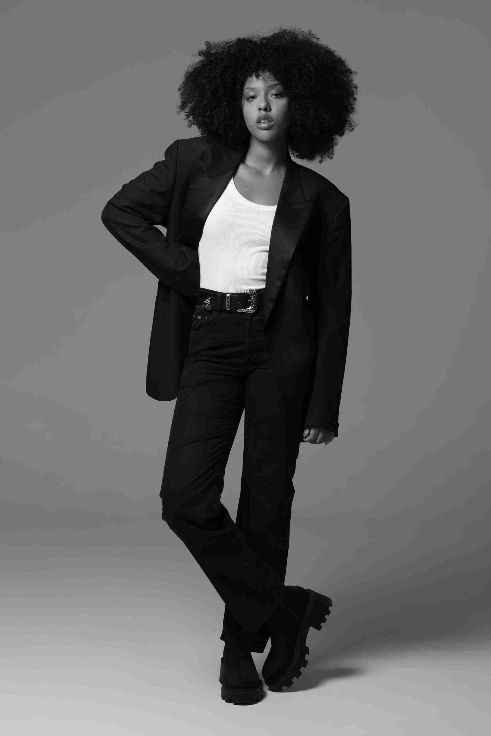 Laryssa Das Nupcias - Front Management