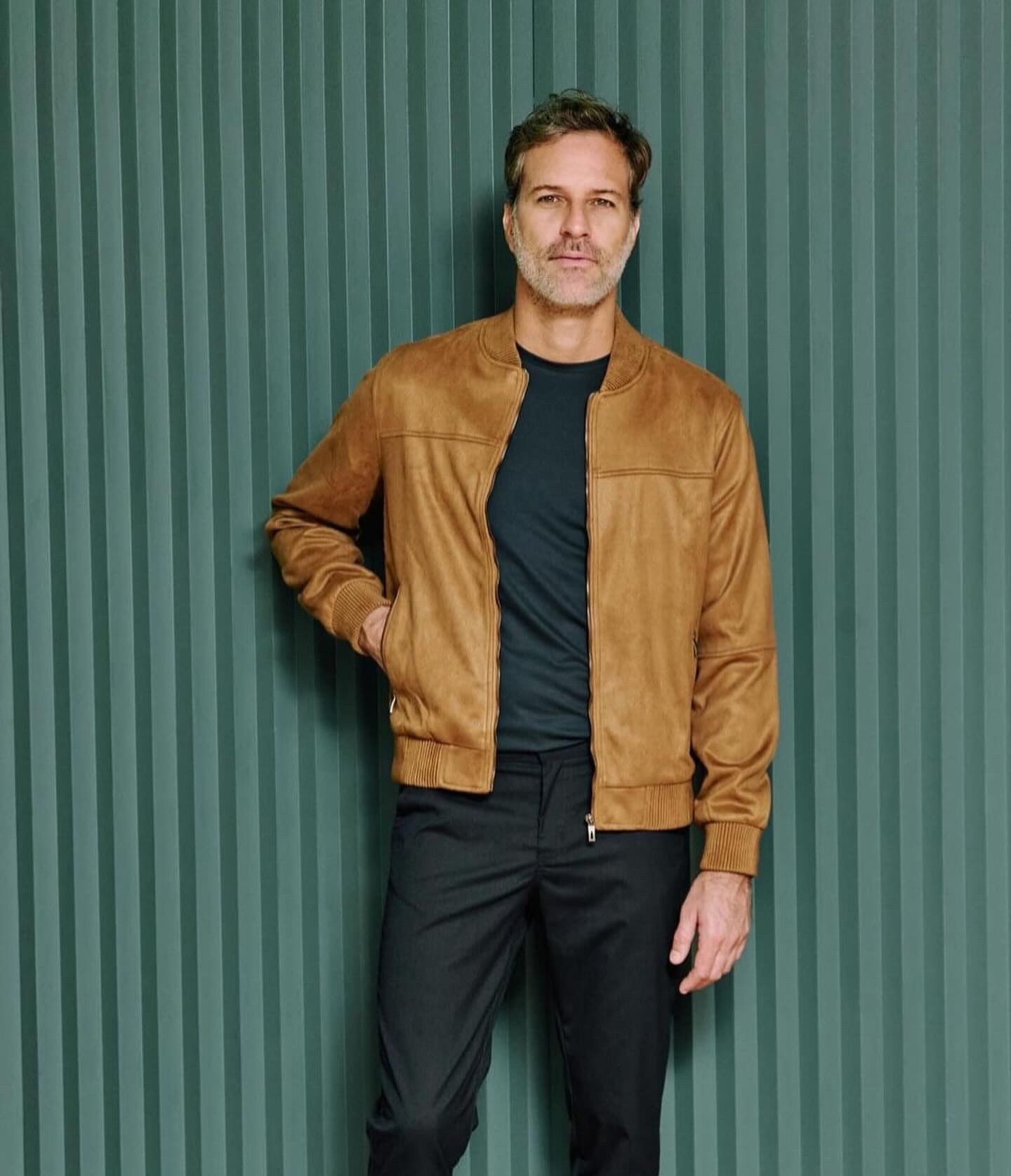 Leandro Souza - Front Management