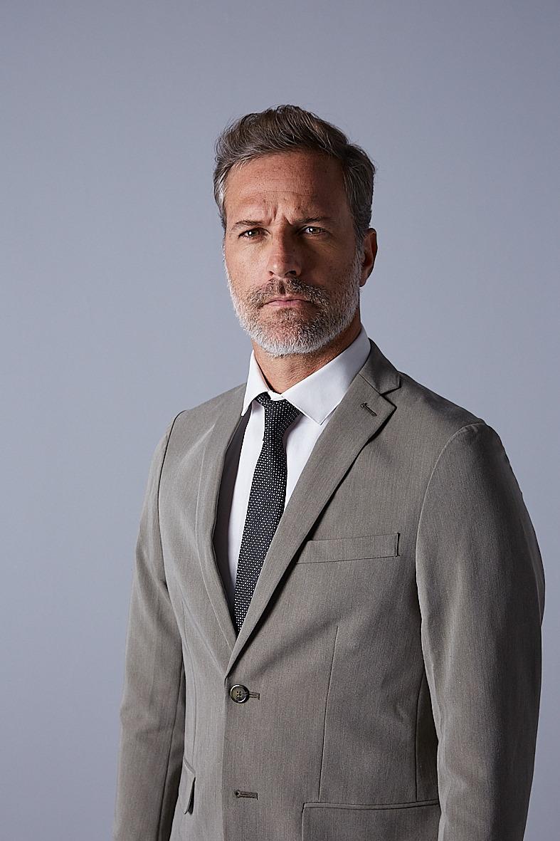 Leandro Souza - Front Management