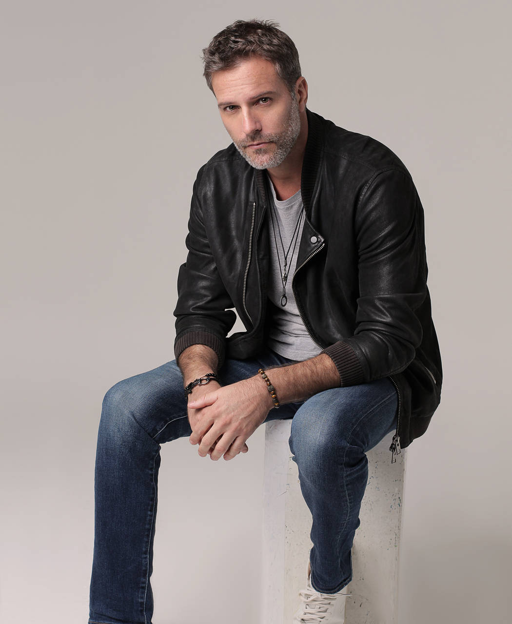 Leandro Souza - Front Management