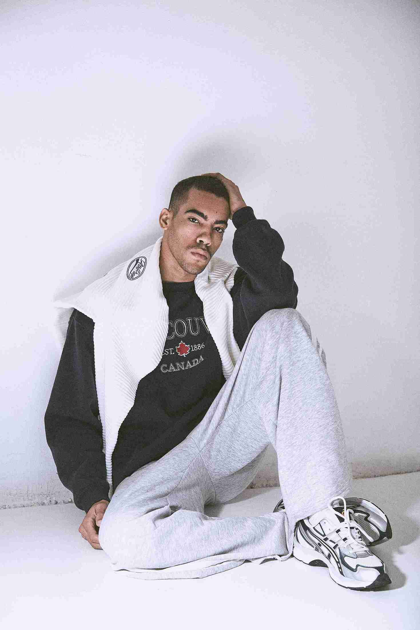 Leo Sclark - Front Management