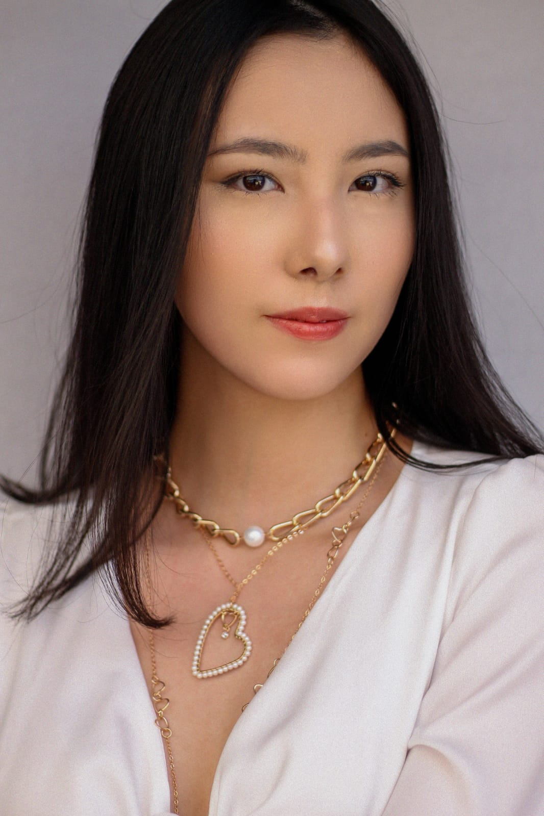 Marcela Miyata - Front Management