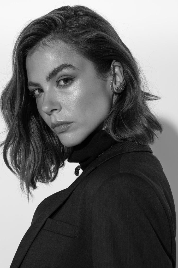 Mariana Speckhahn - Front Management