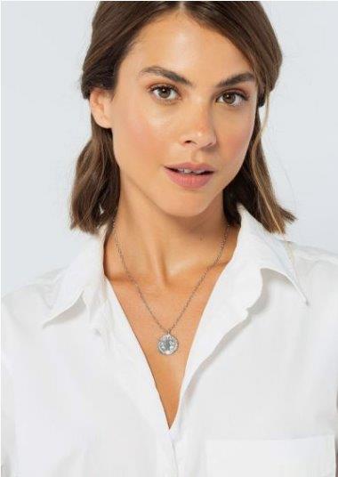 Mariana Speckhahn - Front Management