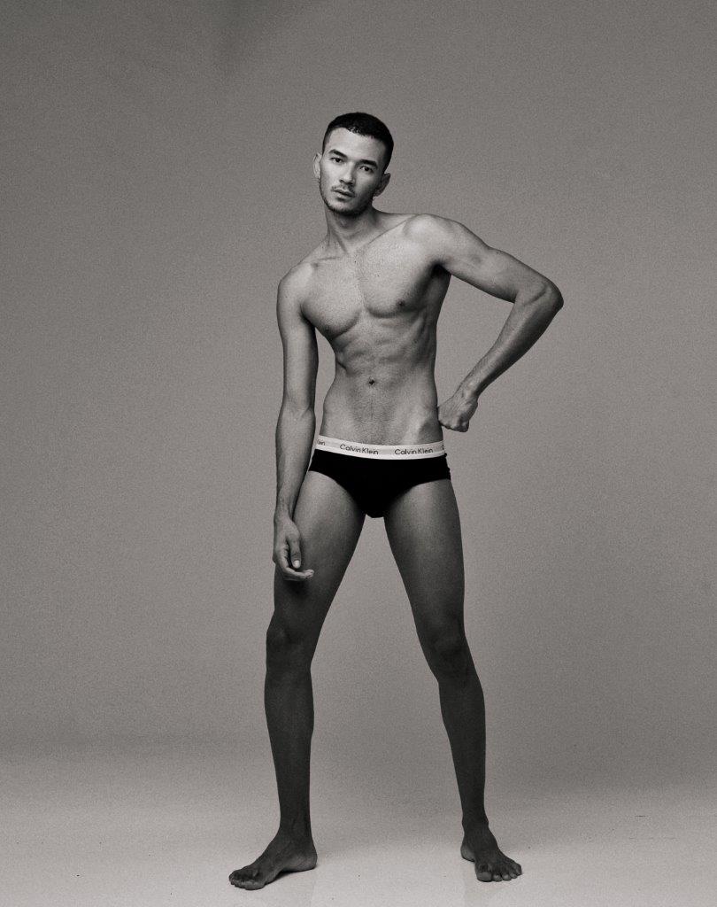 Matheus Valadares - Front Management