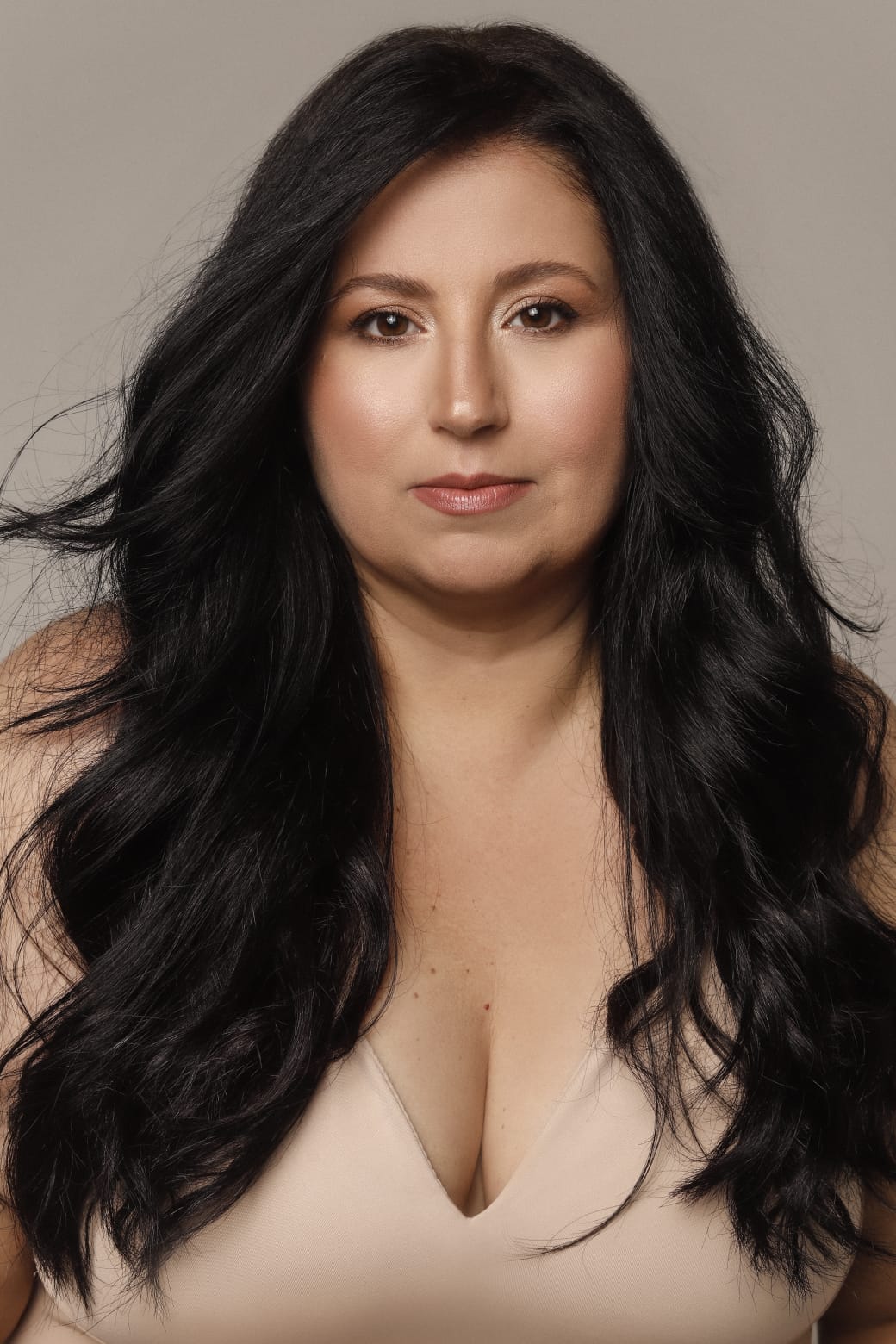 Melissa Bee - Front Management