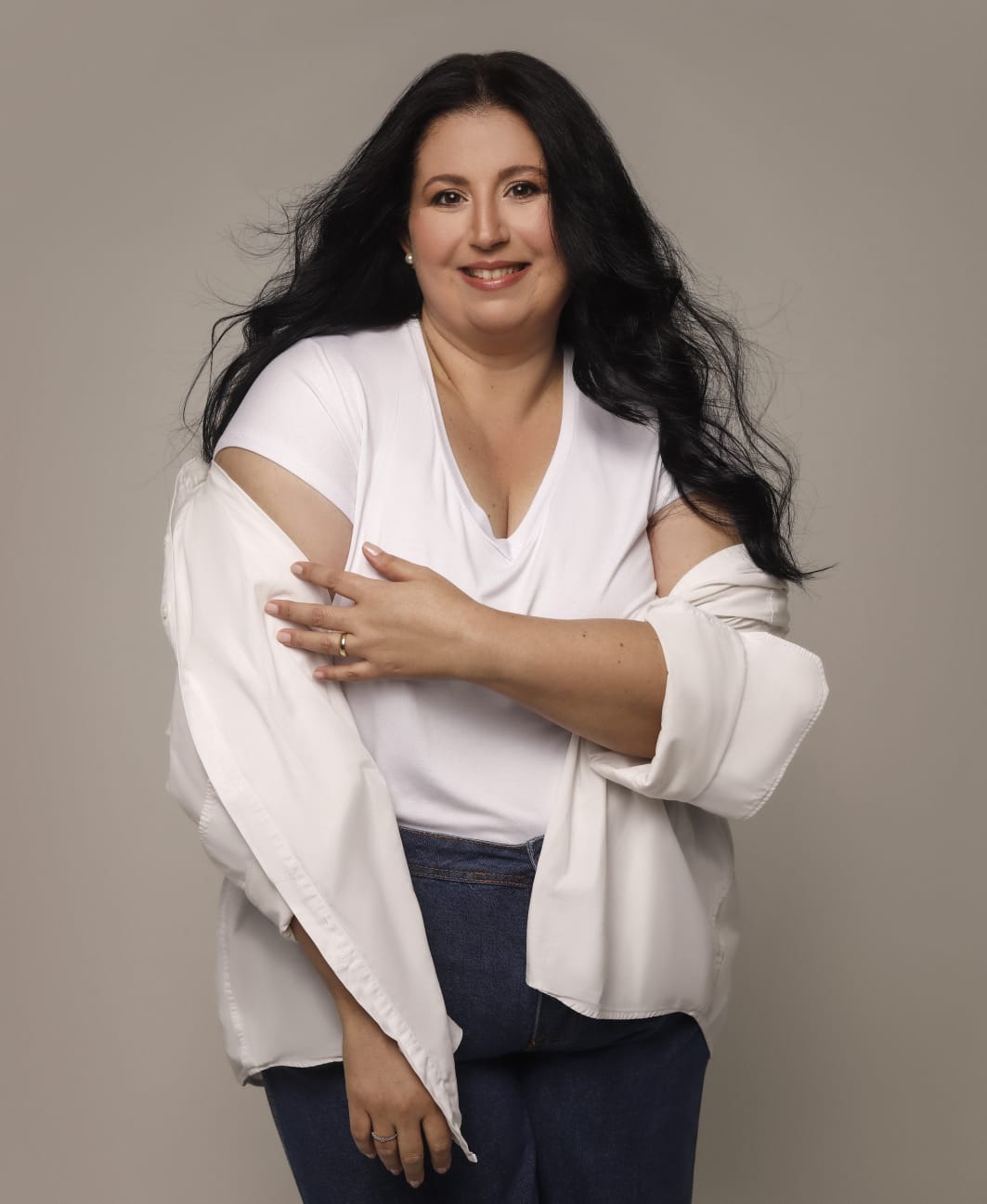 Melissa Bee - Front Management