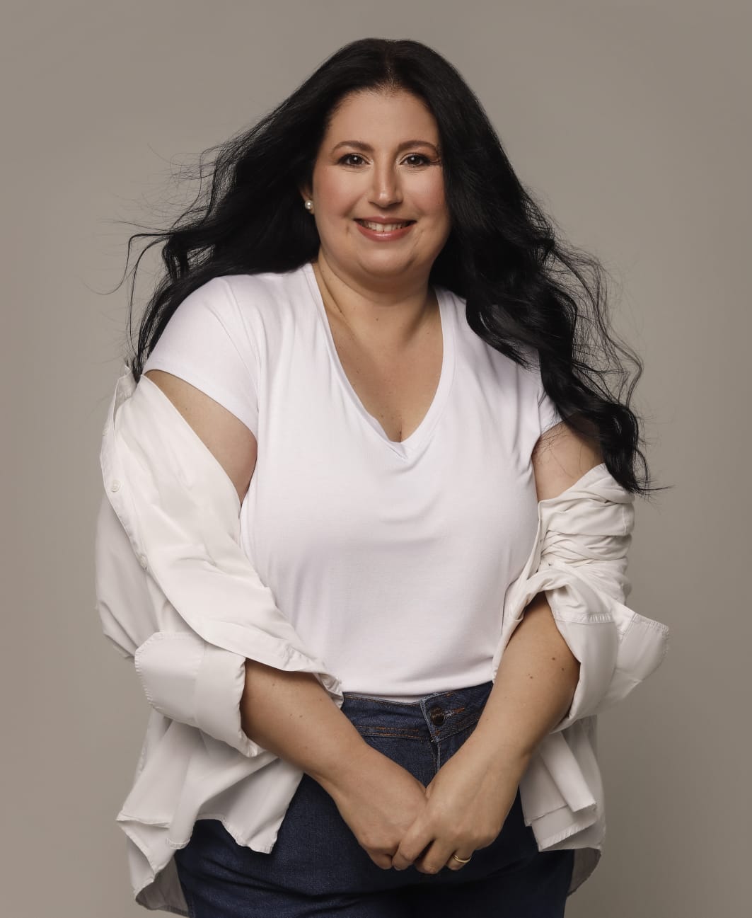 Melissa Bee - Front Management