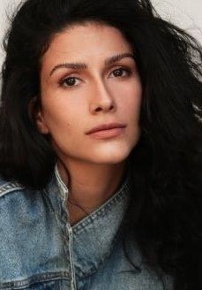 Miriam Braga - Front Management