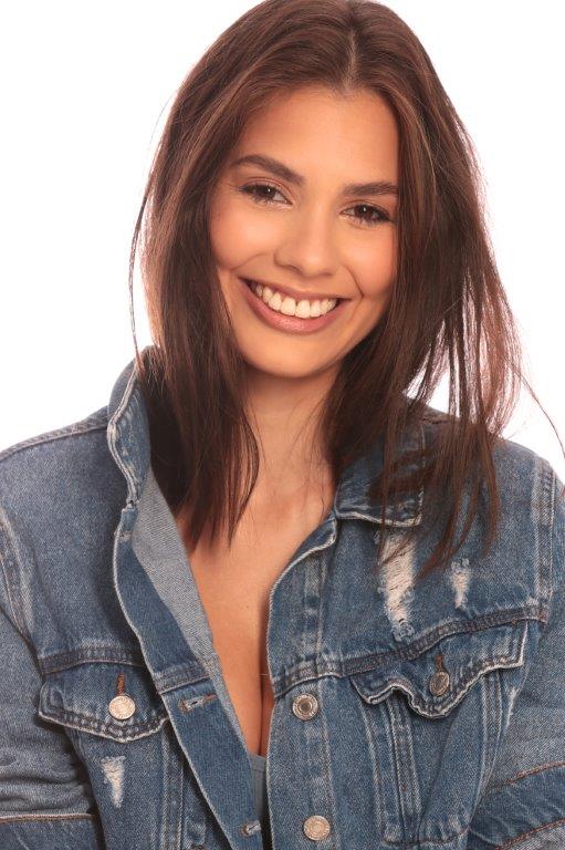 Pamela Perez - Front Management