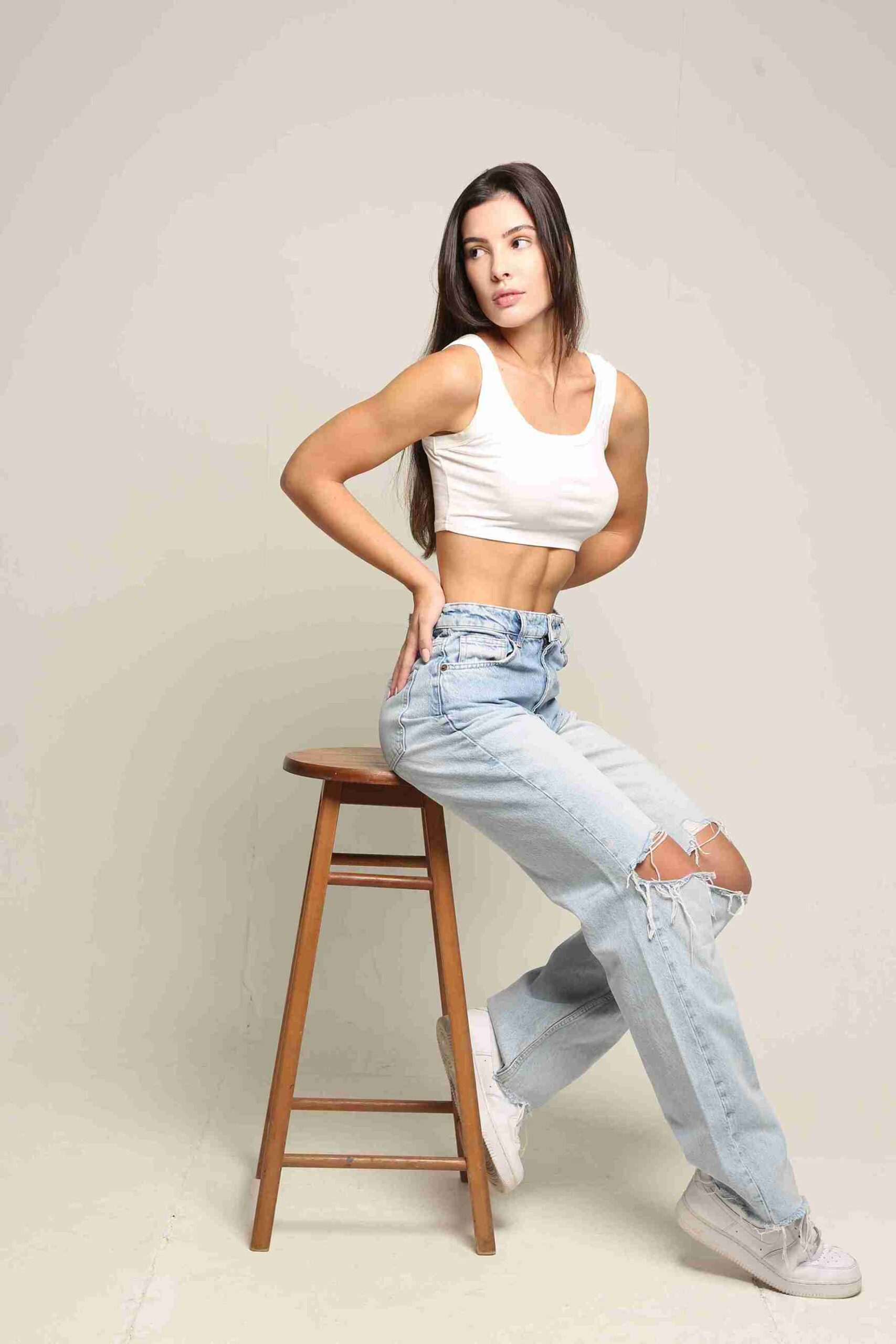 Paola Magalhães - Front Management