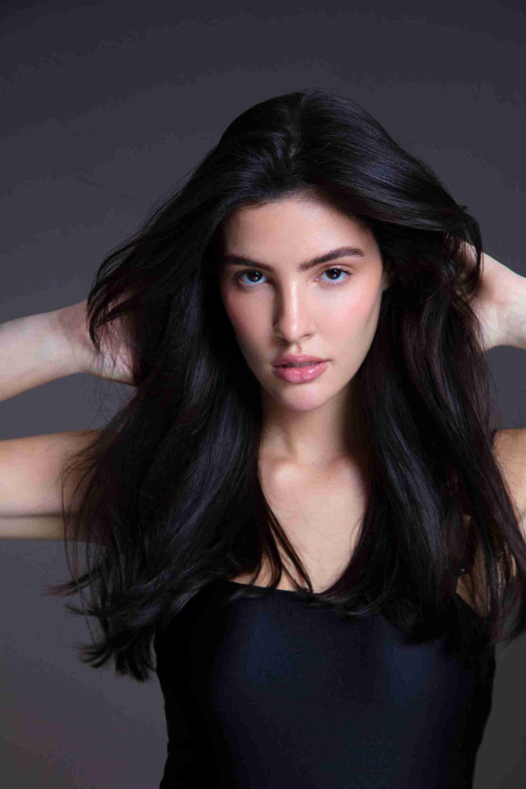 Paola Magalhães - Front Management