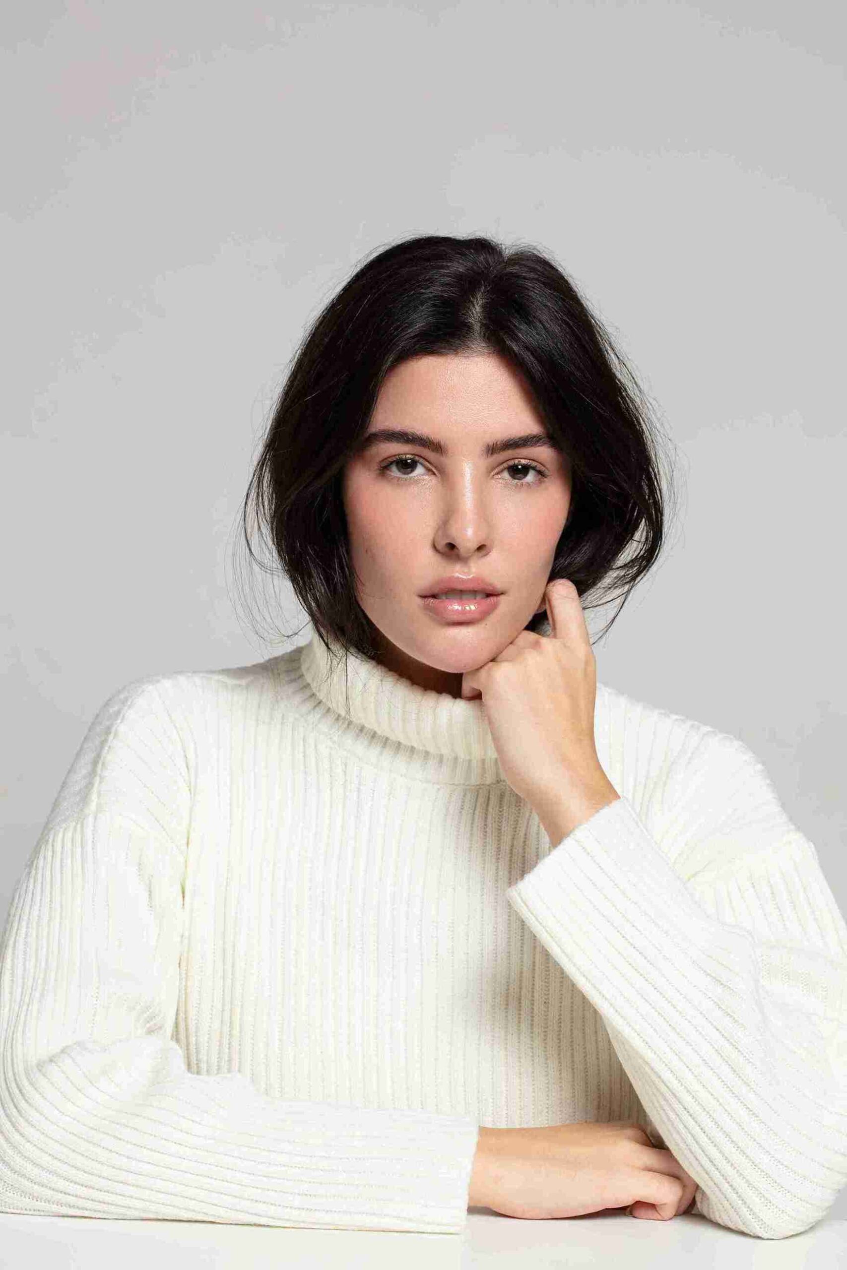 Paola Magalhães - Front Management