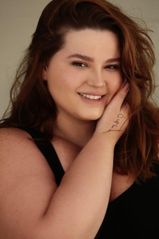 Raquel Santos - Front Management